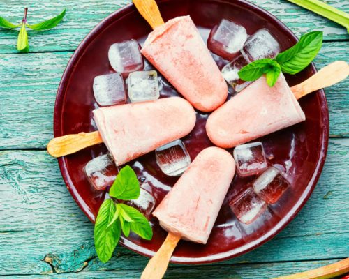 Vegan Rhubarb Lollies